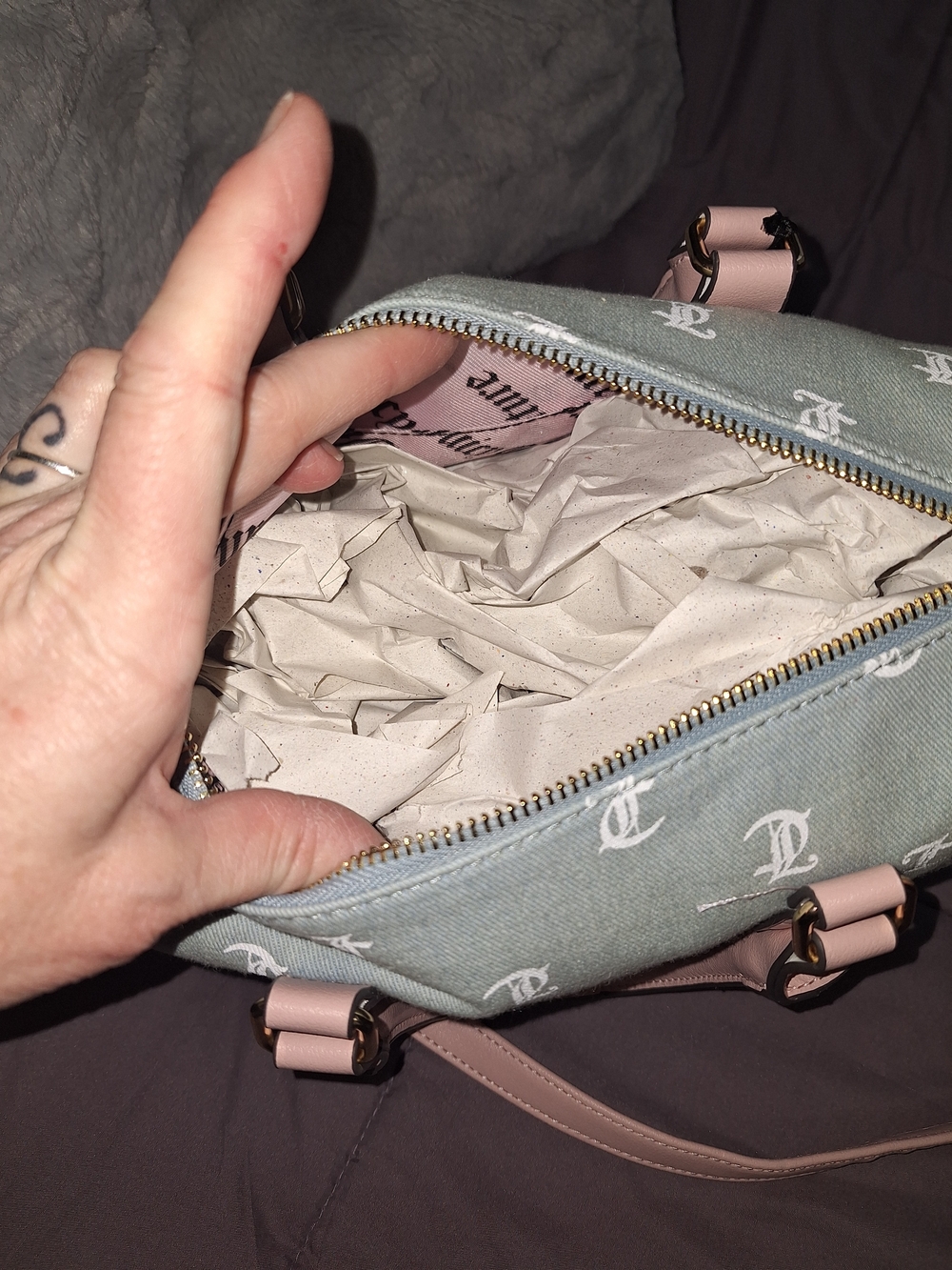 EXCLUSIVE Juicy Couture Pink and Gray Logo Crossbody Satchel - Picture 5 of 7